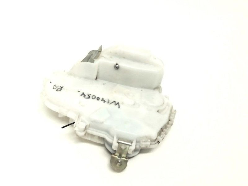 SERRURE DE PORTE RODS ARRIÈRE DROIT Honda Civic (FK / FN), Honda, Dhr. M. Roggen, Stadsweg 37 37
9917 PV  WIRDUM GR., NL, Utilisé