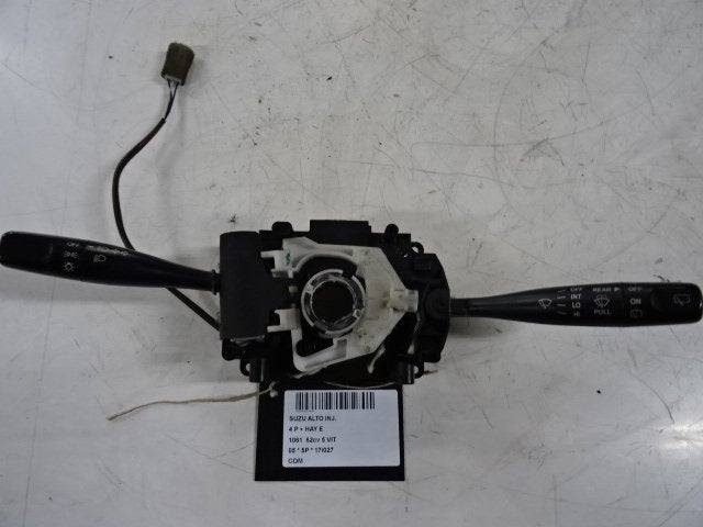 COMMUTATEUR Suzuki Alto (RF410) (01-2002/12-2008) (17B196), Mevr. I. Hauben, Utilisé, Rue de l'Espoir 34 34
4030  GRIVEGNÉE, BE