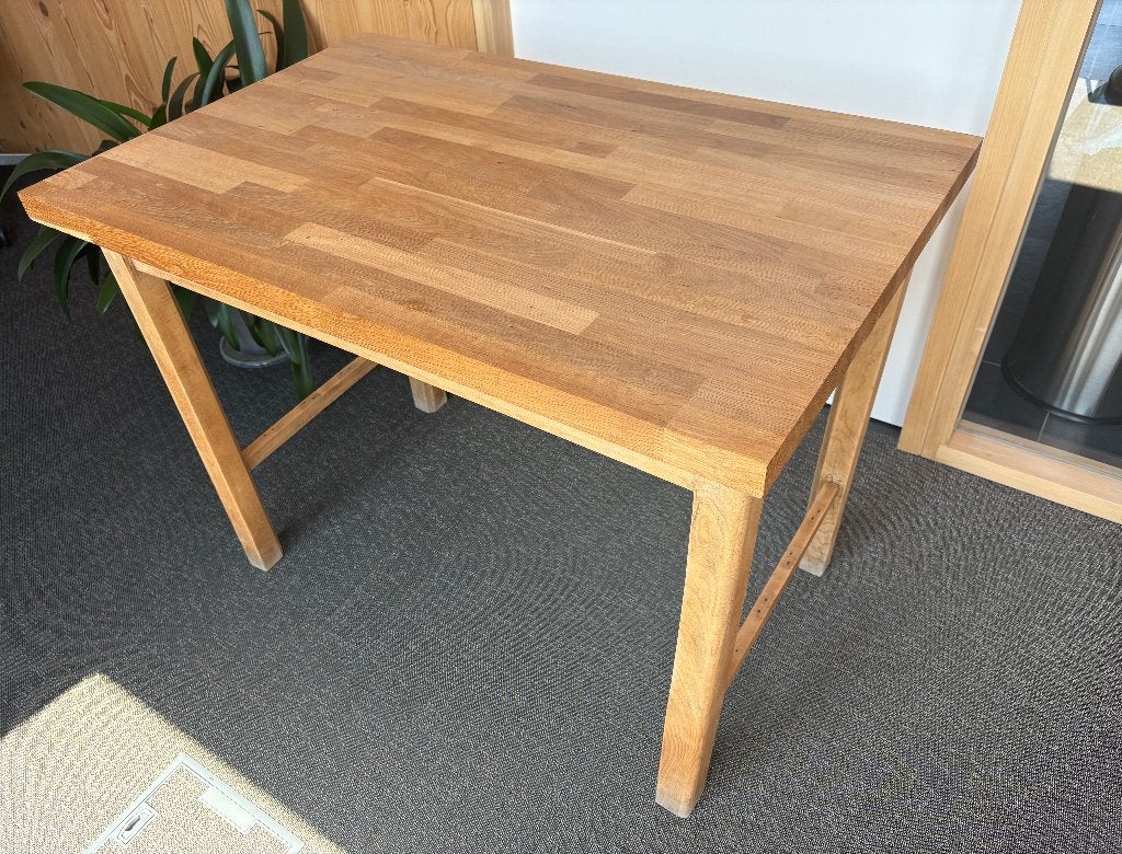 table, 100 à 150 cm, Quatre personnes, Robuust, warm, Enlèvement