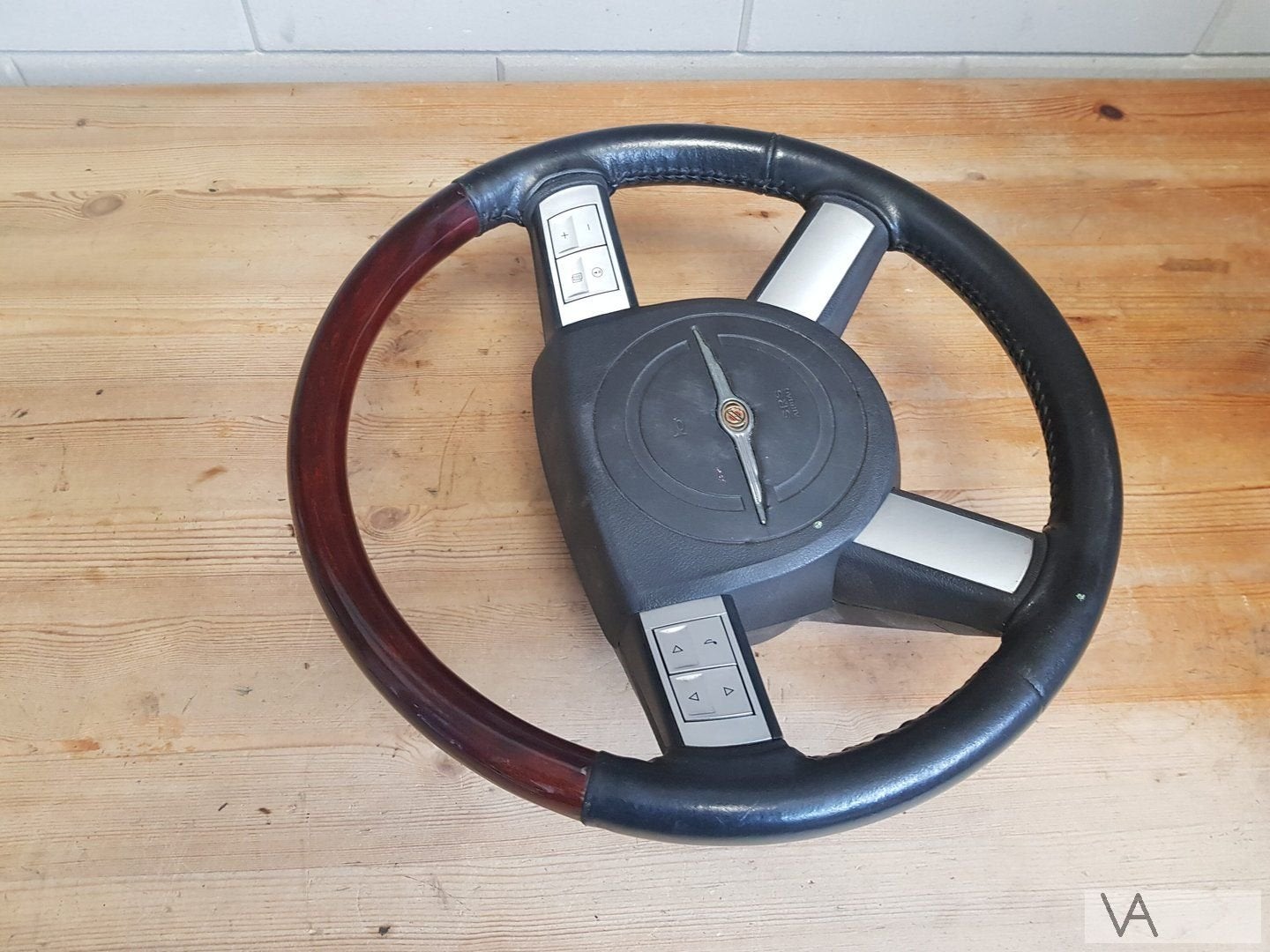 Chrysler 300C 2004 - 2010 half houten stuur met airbag €100, Utilisé, -, -, Enlèvement ou Envoi