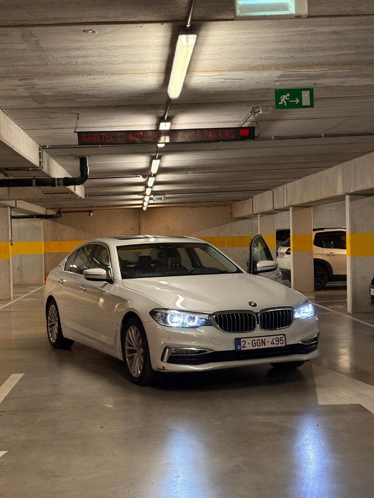 BMW 530e Hybrid Performance Business Edition, Autos, Euro 6, 0 kg, 2420 kg, 5 portes