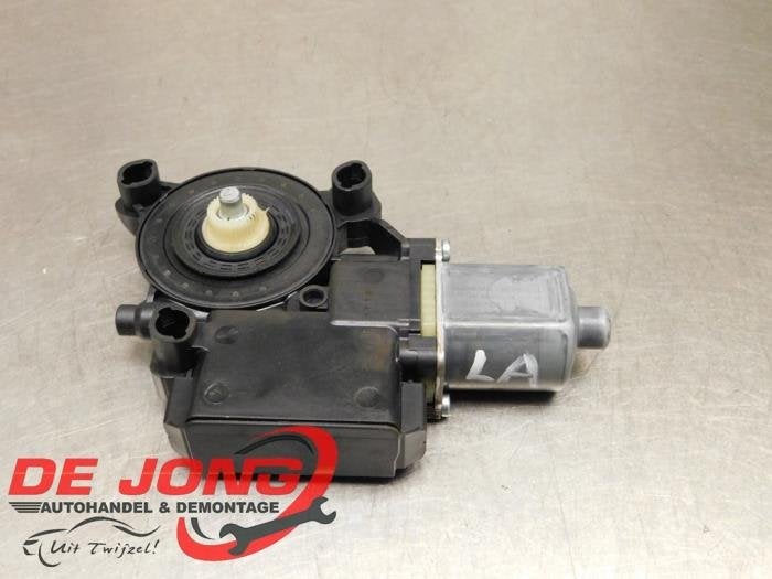 Moteur de vitre portière d'un Volkswagen Polo, Volkswagen, -, 3 mois de garantie, Utilisé