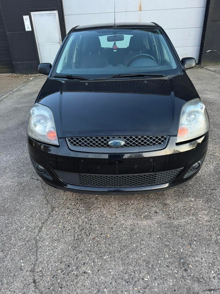 Ford fiesta, airco, benzine, Auto's, Ford, 4 deurs, Elektrische ramen, Handgeschakeld, Particulier