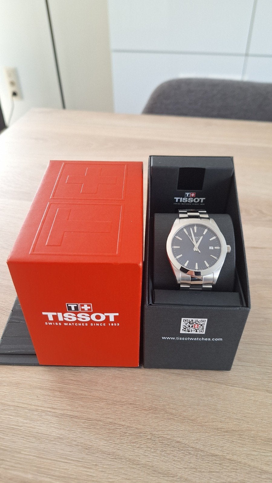 Tissot Gentleman 40 mm | Modèle T1274101104100, Enlèvement, Neuf, Montre-bracelet, Autres marques