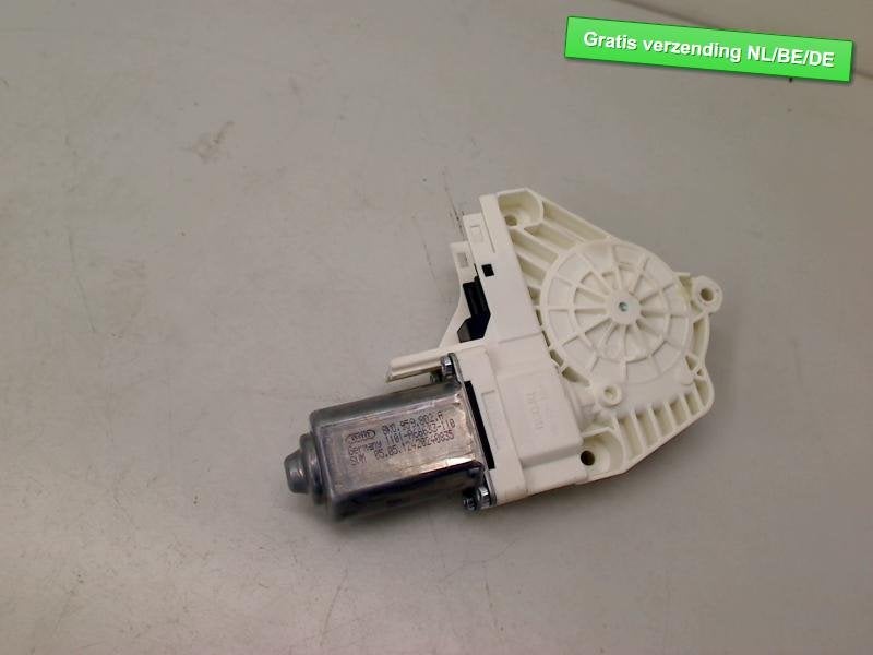 MOTEUR LEVE VITRE ELECTRIQUE AVANT DROIT Audi A4 (B8), Autos : Pièces & Accessoires, Auto-Union-Straße  1,
85057  Ingolstadt, DE