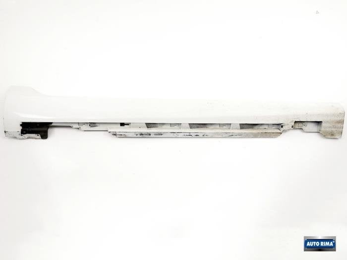 Seuil droit d'un Volvo V40 (614), -, 3 mois de garantie, Utilisé, -