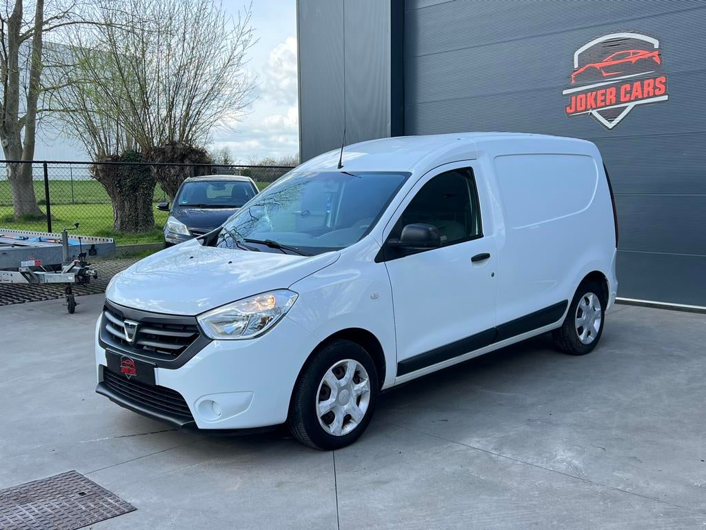Dacia Dokker 1.5 dCi Airco Camera, Auto's, 4 cilinders, Wit, Bedrijf, https://public.car-pass.be/vhr/b28b0a0a-0472-438d-9881-668ec3a32436