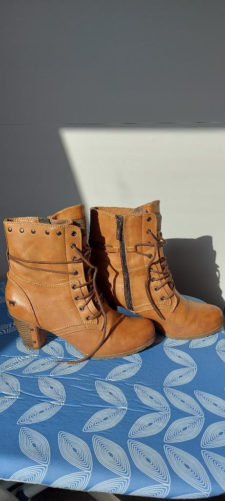 Enkellaarsje Mustang, Beige, Enlèvement, Boots et Botinnes, Mustang