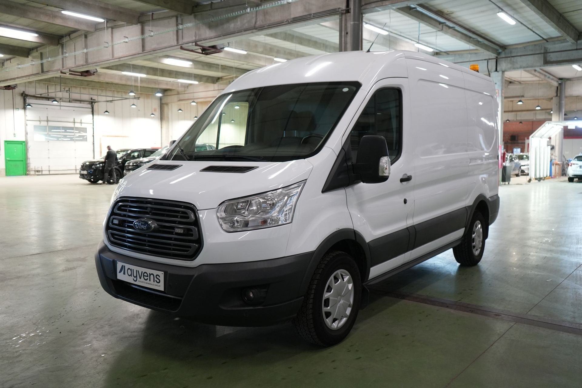 (1VPV543) FORD TRANSIT 2T 350M FOU MWB HR DSL, Voorwielaandrijving, Parkeersensor, Stof, Euro 6