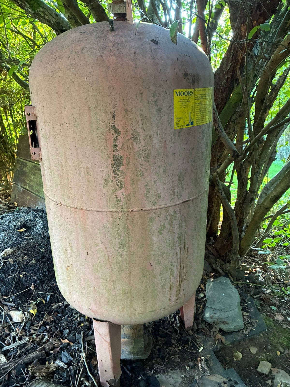 Cuve eau métallique ( barbecue), Ophalen, Zo goed als nieuw