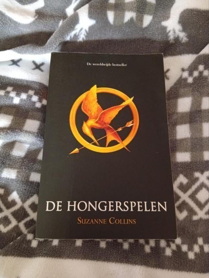 3 boeken van the hunger games, Livres, Enlèvement, Comme neuf, Suzanne Collins