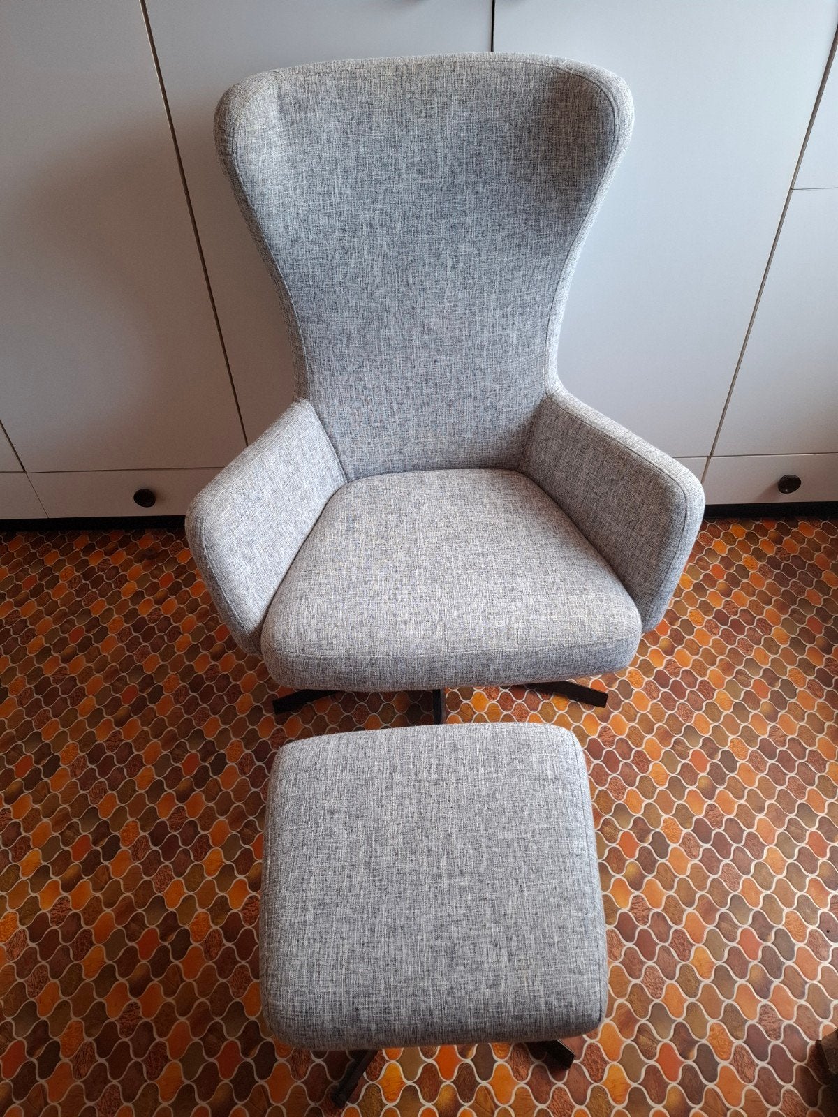 Mooie design zetel en bijpassend voetbankje, Maison & Meubles, Canapés | Repose-pieds & Poufs, Enlèvement