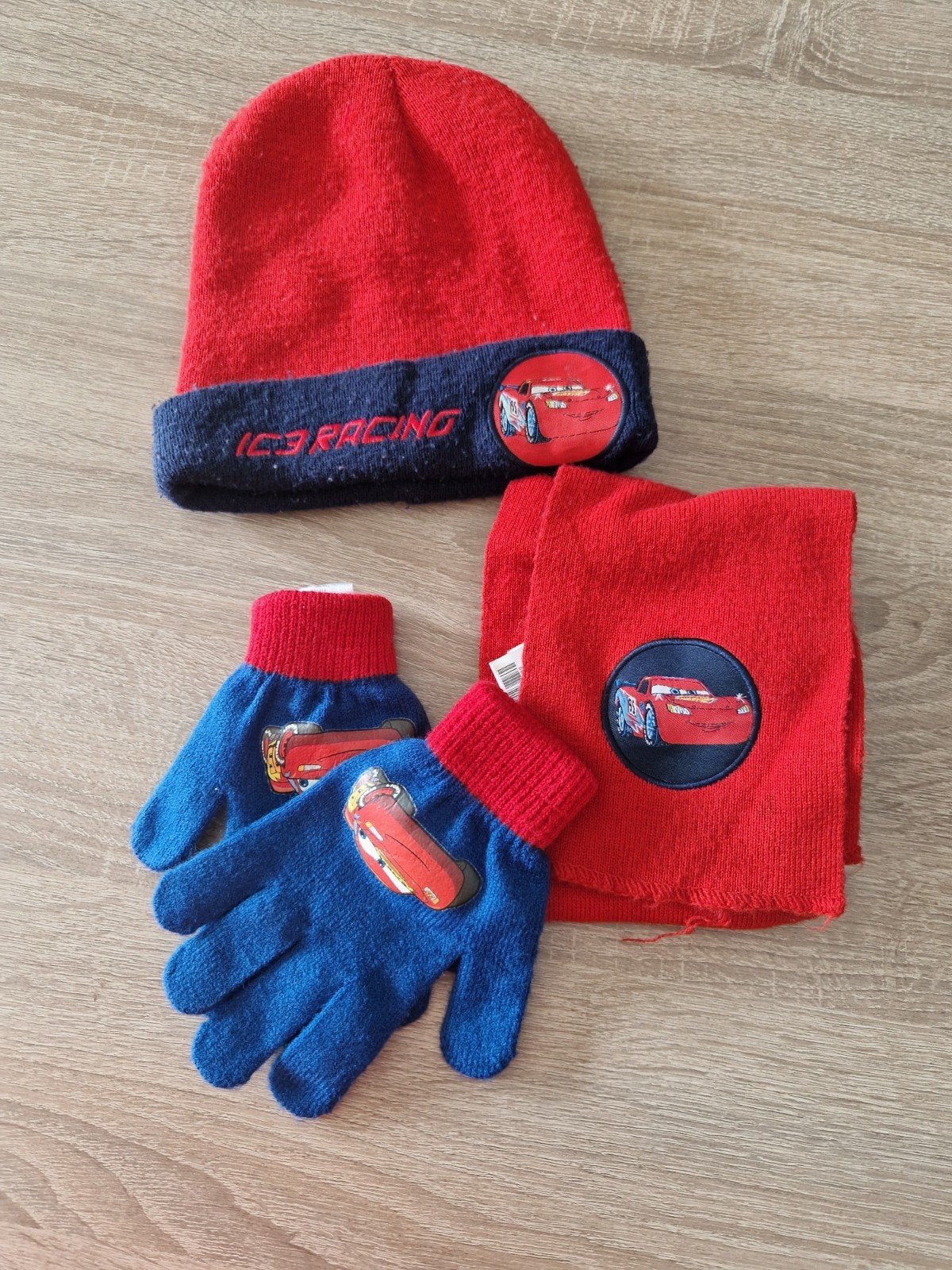 Winterset Cars, Ophalen, Handschoenen