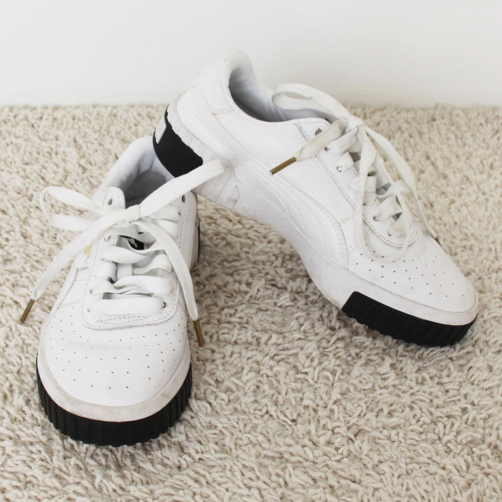 Magnifiques baskets en cuir Puma s25 (taille 37) €55, -, Enlèvement ou Envoi, Puma, Sneakers et Baskets, Comme neuf