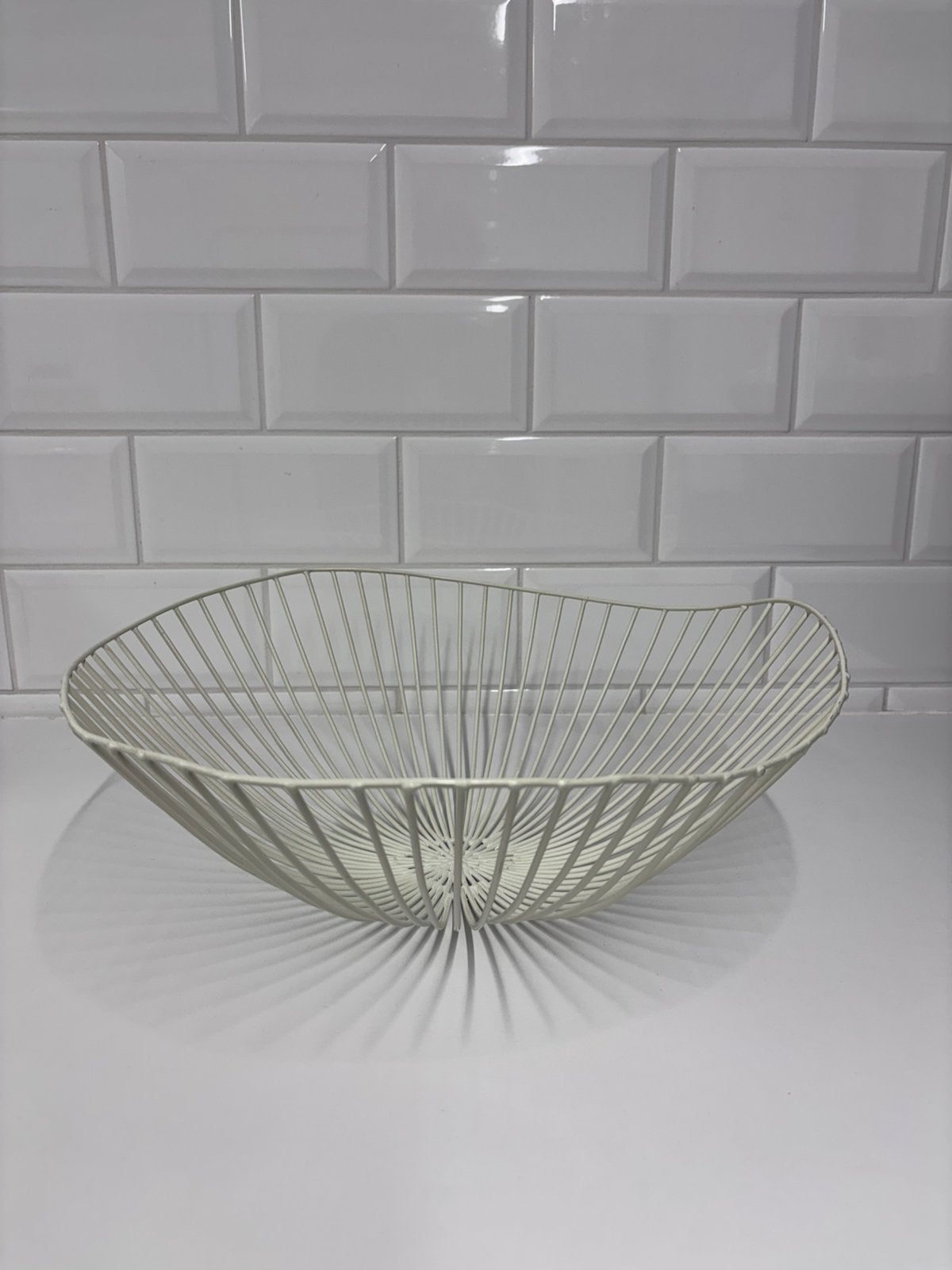 Serax witte fruitschaal Metal sculptures Antonino Sciortino, Antiek en Kunst, Ophalen, Wit, Metaal, 14 cm