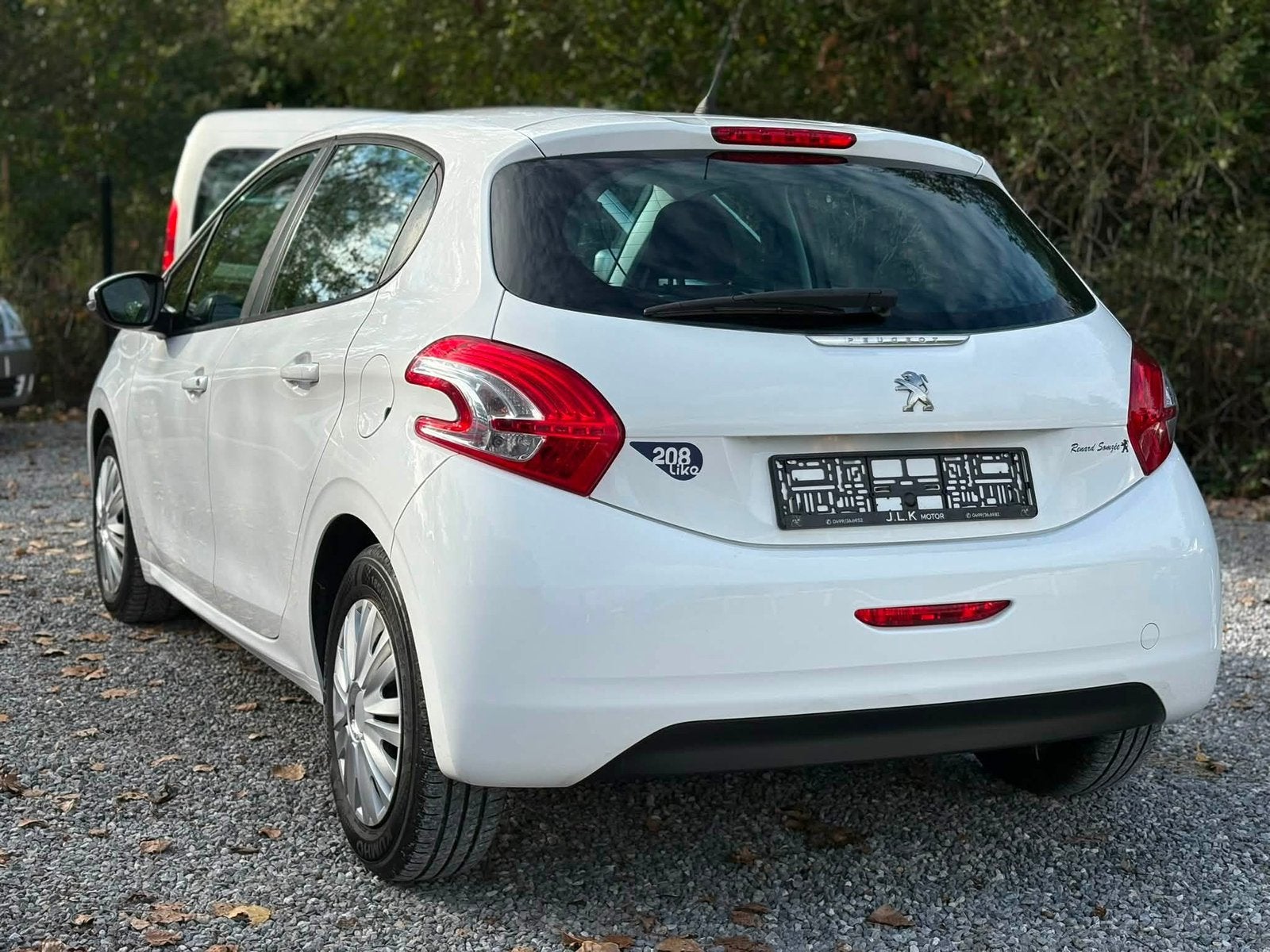 Peugeot / 2015 / Essence, 50 kW, Entreprise, Boîte manuelle, 999 cm³