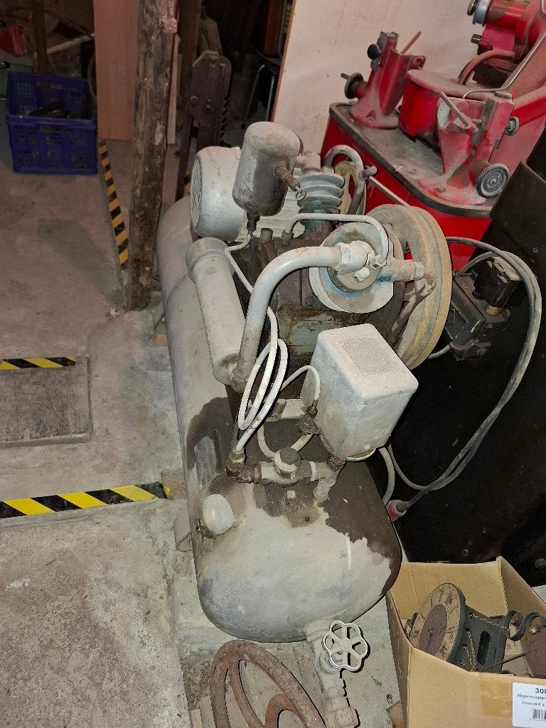 Atlas Copco compressor, Zakelijke goederen, Machines en Bouw | Pompen en Compressoren, Ophalen