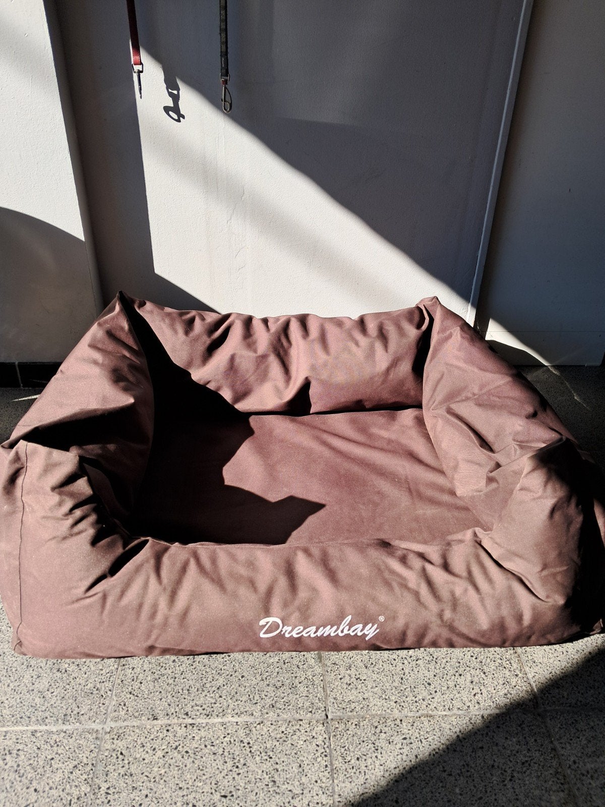 Honden ligbed, Ophalen