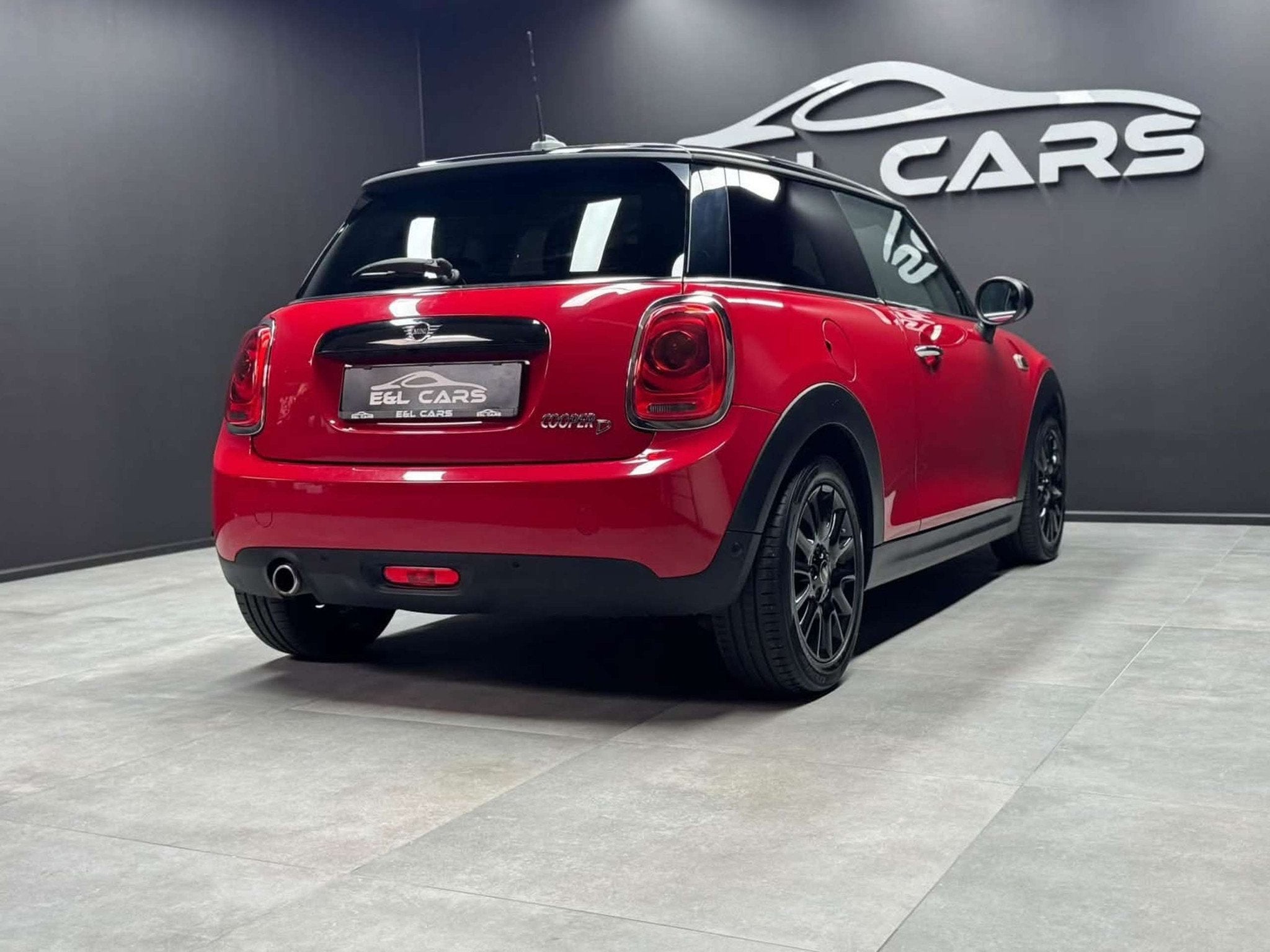 MINI Cooper D Mini 1.5 DA Cooper *12 mois de garantie*, Autos, Rouge, Achat, Entreprise, https://public.car-pass.be/vhr/105e7309-099f-4f6b-ac1d-71515e1935f8