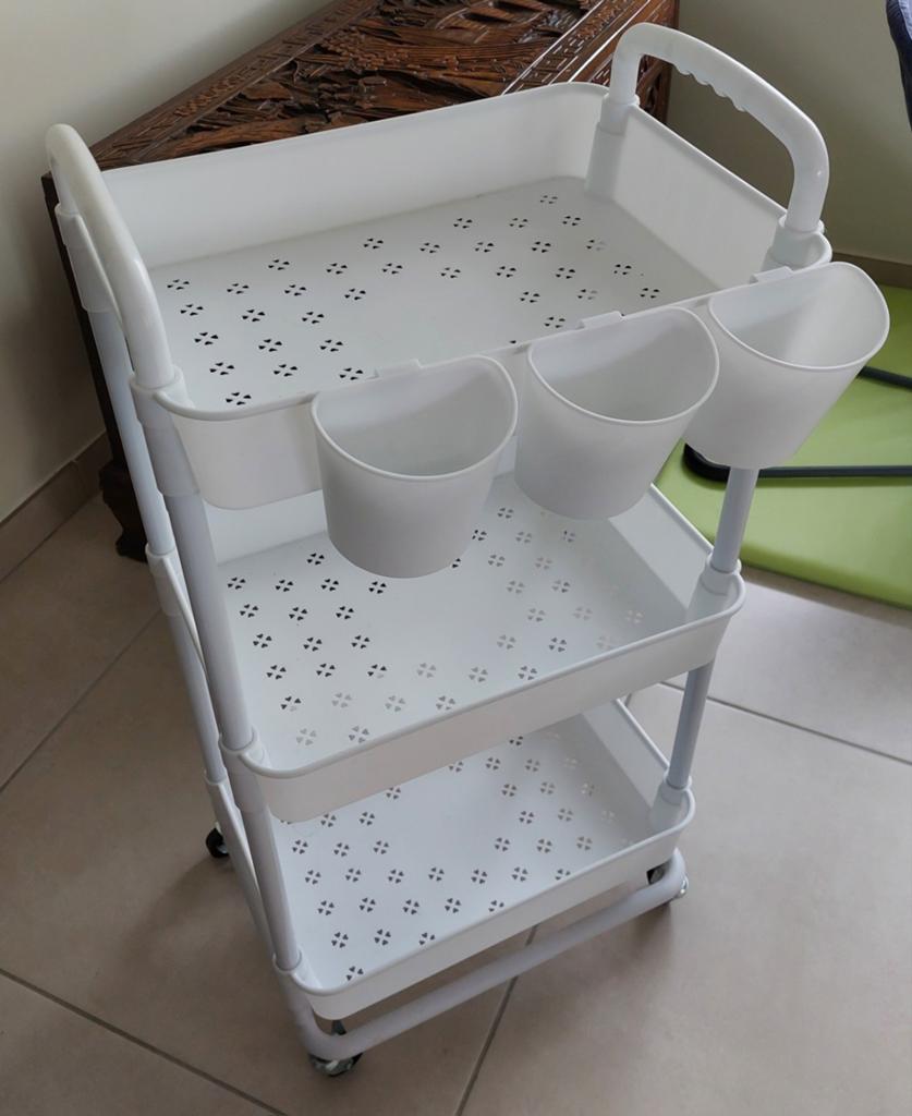 Chariot sur roulettes - 10 €, Enlèvement, Utilisé, Blanc