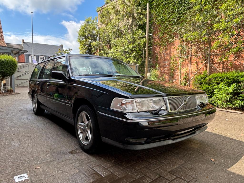 Volvo V90 3.0 Benzine bouwjaar 1997 met 7 zitplaatsen, Auto's, Volvo, Automaat, V90, Beige, Leder