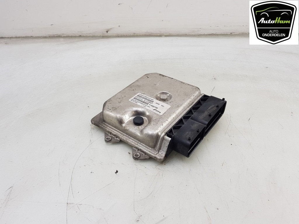 CALCULATEUR MOTEUR ECU Fiat Punto Evo (199) (|51880758|), Autos : Pièces & Accessoires, FCA Germany GmbH, IPC D1-09 Bahnhofsplatz
65423  Rüsselsheim am Main, DE