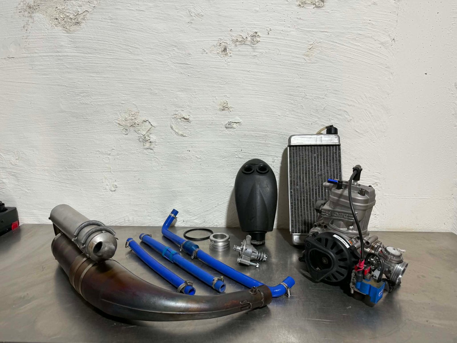 Iame x30 Junior/Senior, Enlèvement, Comme neuf