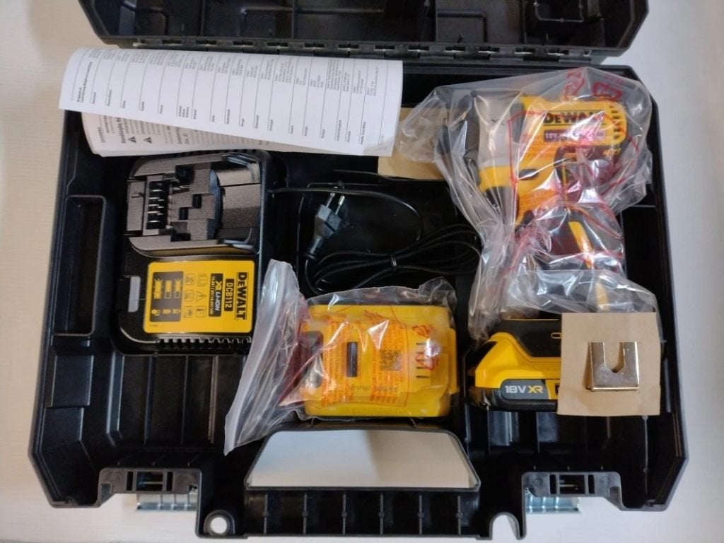 Dewalt 18v accu boormachine (nieuw!), Verzenden, Nieuw, Boormachine, Variabele snelheid