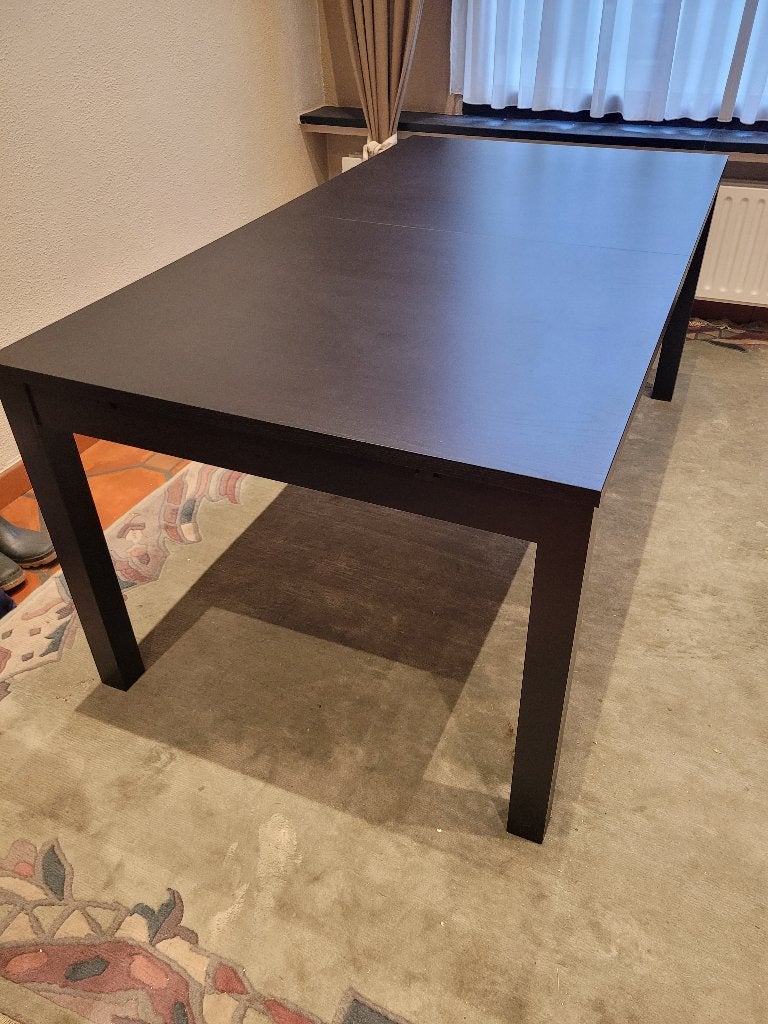 Tafel, Enlèvement