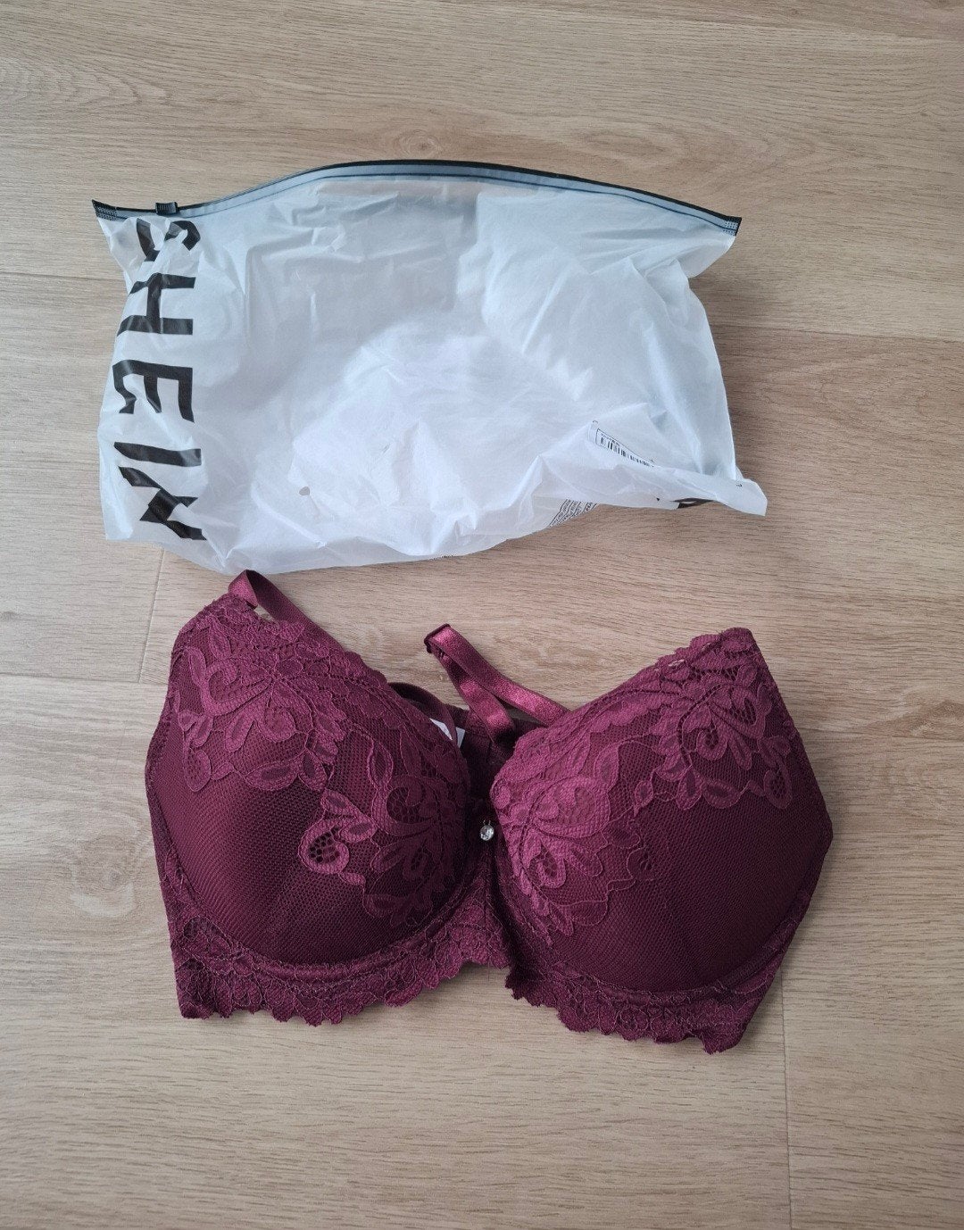 Nieuw! Bh Shein maat 85B, Shein, Ophalen of Verzenden, Paars, BH