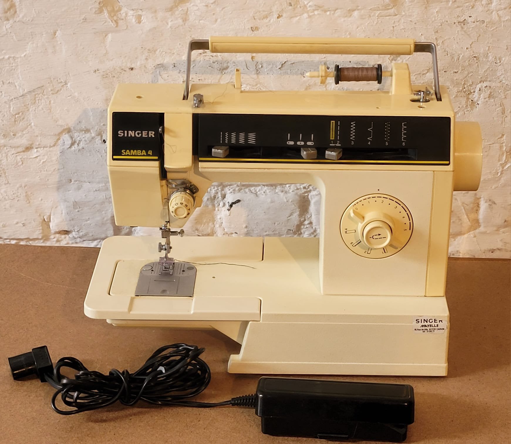 Singer Samba 4 naaimachine met tas en pedaal., Ophalen, Gebruikt, Naaimachine, Singer