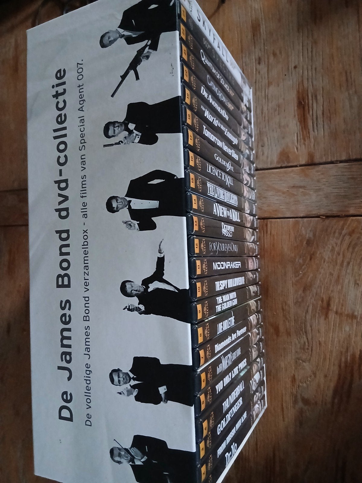 James Bond DVD-Collectie (Volledige Verzamelbox) - Uitste, Ophalen