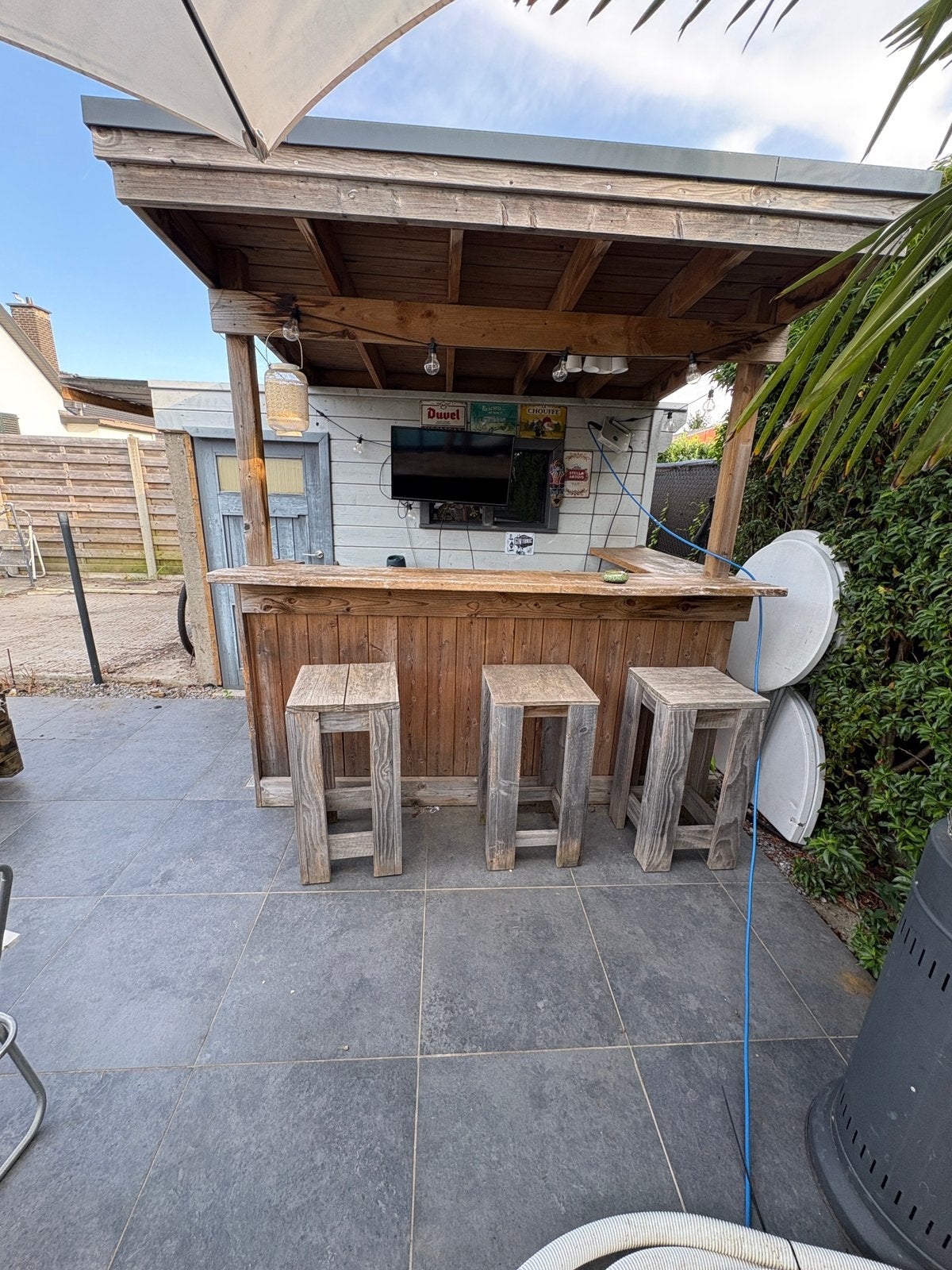 Houten bar inclusief 4 krukken, Ophalen, Gebruikt