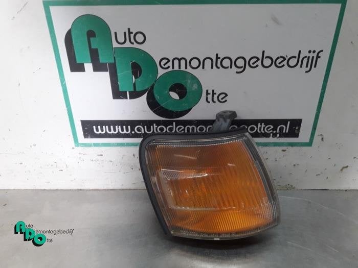 Feu clignotant droit d'un Toyota Starlet (Starlet 90-), Autos : Pièces & Accessoires, -, 3 mois de garantie, Toyota, Utilisé