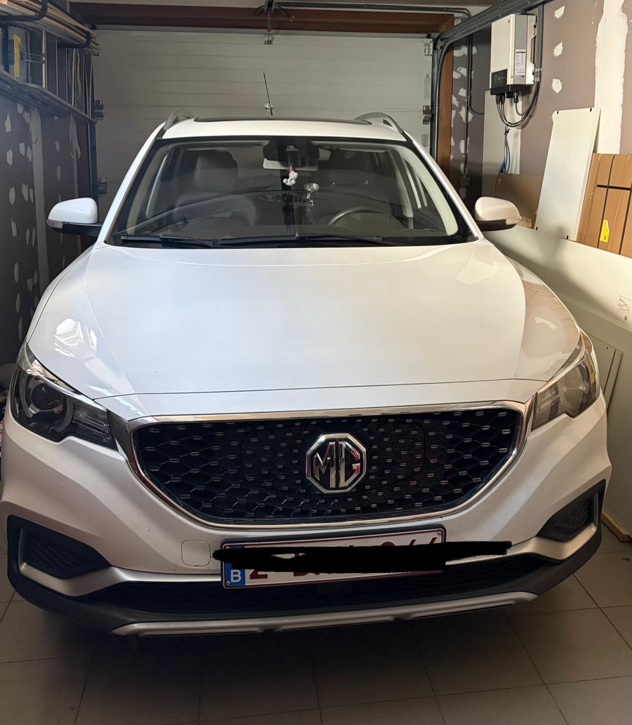 MG ZS EV Luxe - 44,5 kWh - 143 ch - 06/2021 - 67000 km, Autos : Pièces & Accessoires, Enlèvement, Avant, MG