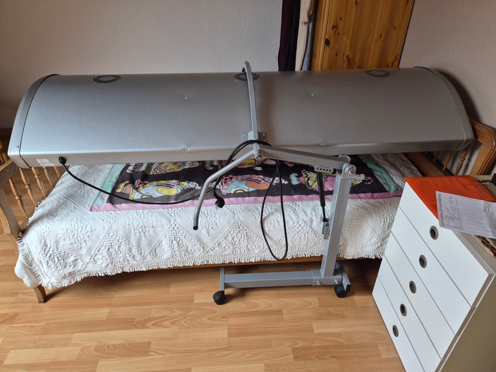 Zonnehemel Vandeput HK12 – zeer goede staat – 12 lamp, Elektronische apparatuur, Ophalen, Zo goed als nieuw, Zonnebank enkelzijdig