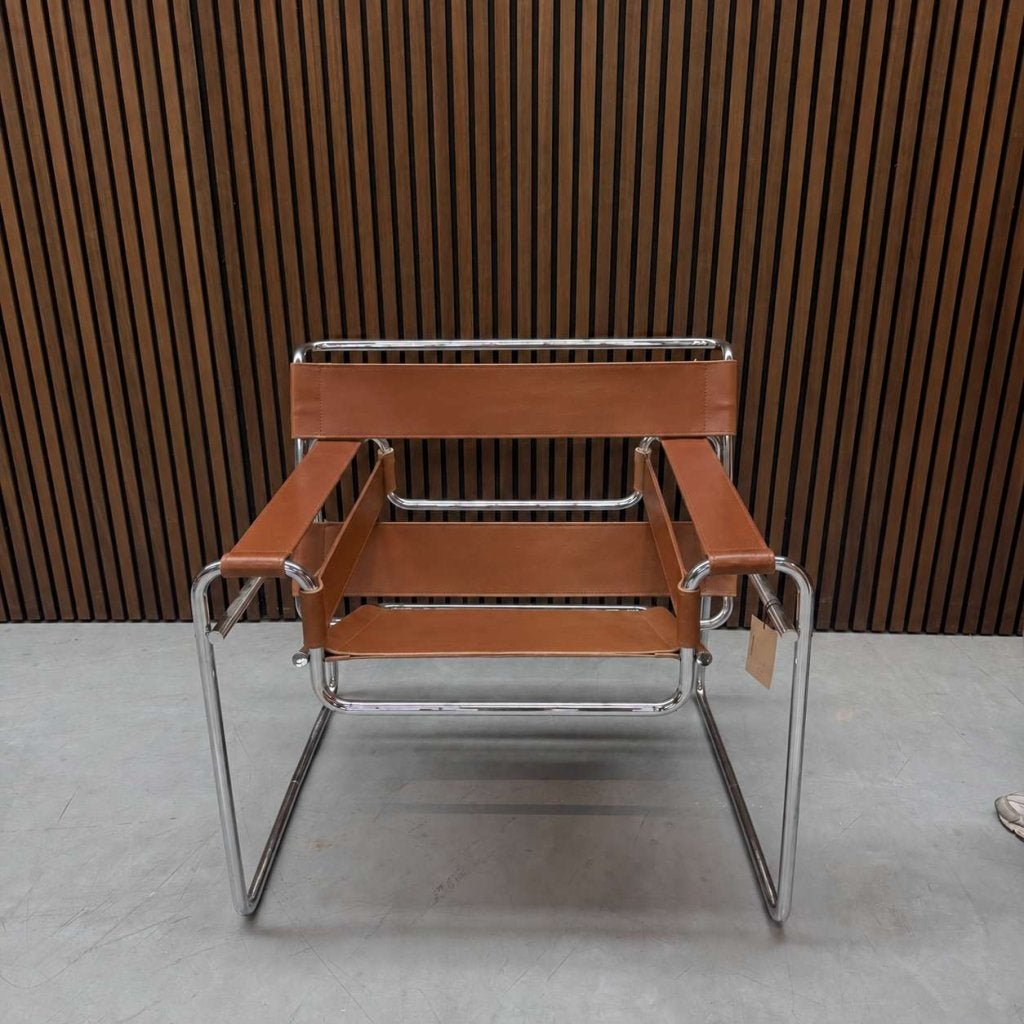 Knoll Wassily Chair | Cognac Leather
