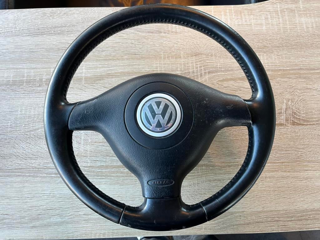 VOLANT VW GOLF 4 AVEC AIRBAG, Autos : Pièces & Accessoires, Enlèvement, Volkswagen
