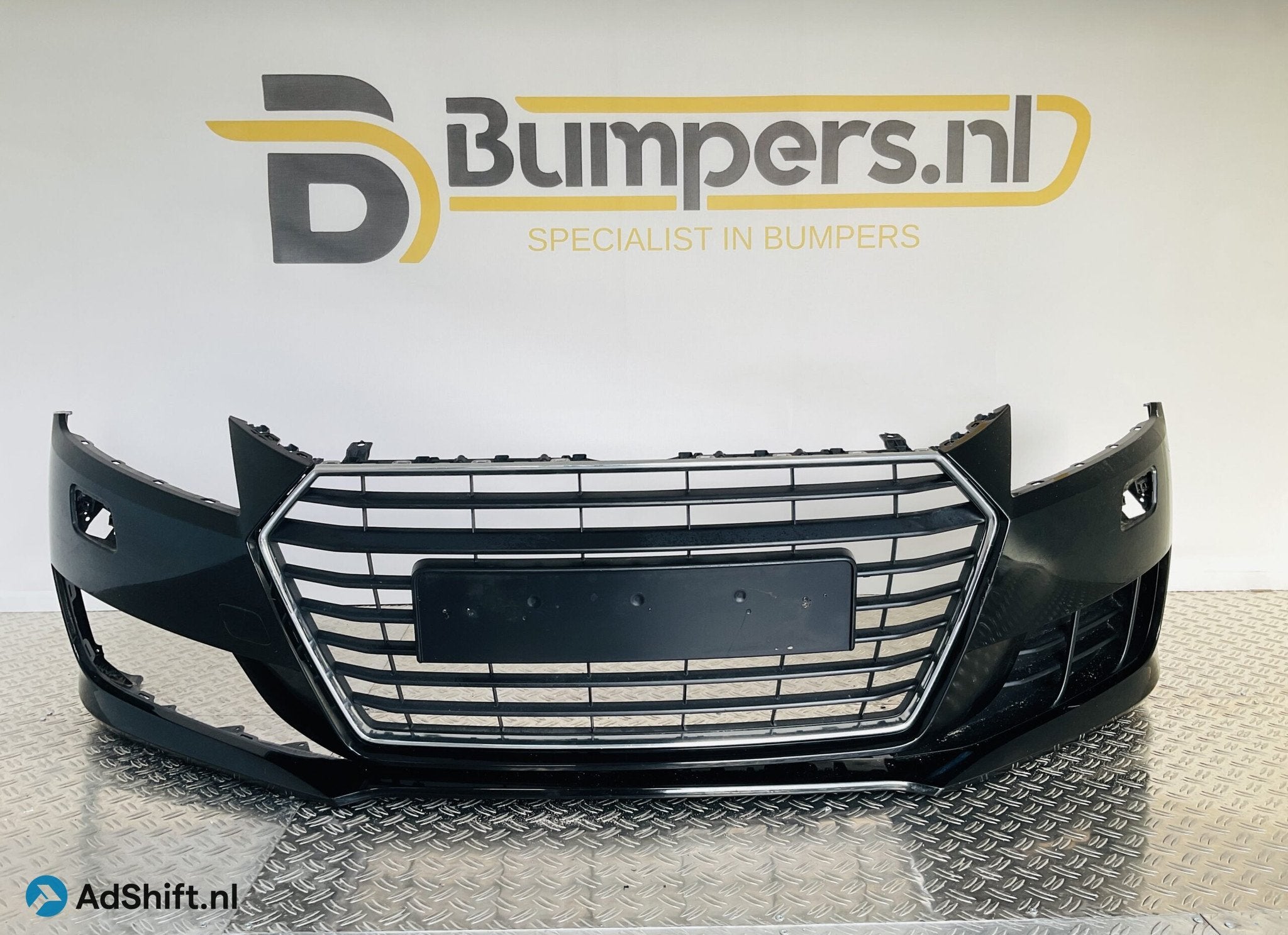 BUMPER Audi TT 2013-2018 VOORBUMPER 1-H9-3122z, Bumper