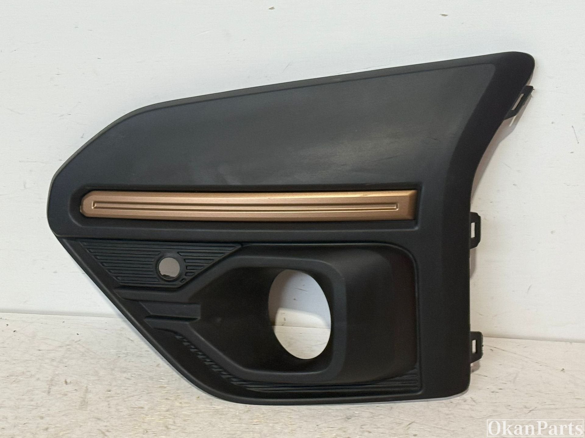 Dacia Sandero III Stepway mistlamp kapje links 261A35053R, Auto-onderdelen, Gebruikt