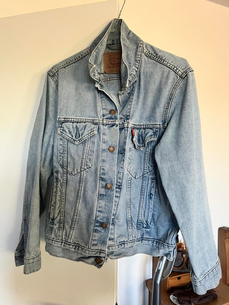 Levi’s jeansjasje S/M (ni echt S), Ophalen of Verzenden