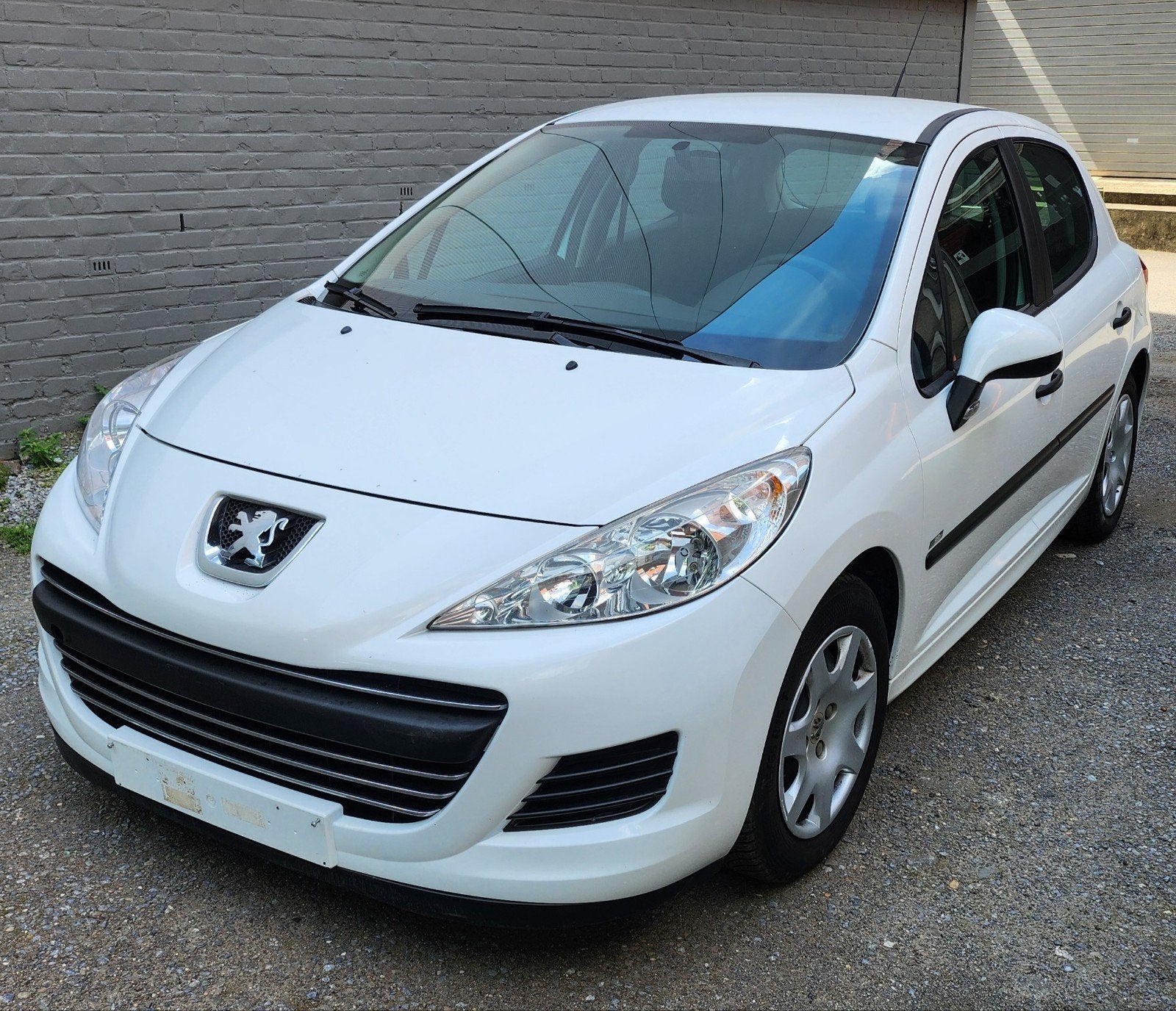 Peugeot 207 année 2010 avec 87 mkm, Autos, Particulier, Achat