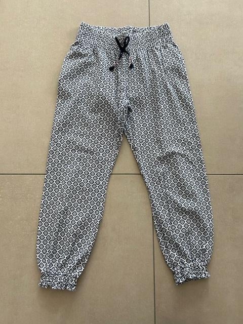 Broek maat 122, Kinderen en Baby's, Kinderkleding | Maat 122, Broek, C&A, Meisje, Ophalen of Verzenden
