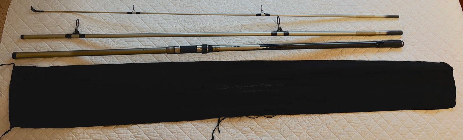 Vishengel DAIWA 4.20m + originele tas, Watersport en Boten, Ophalen, Zo goed als nieuw