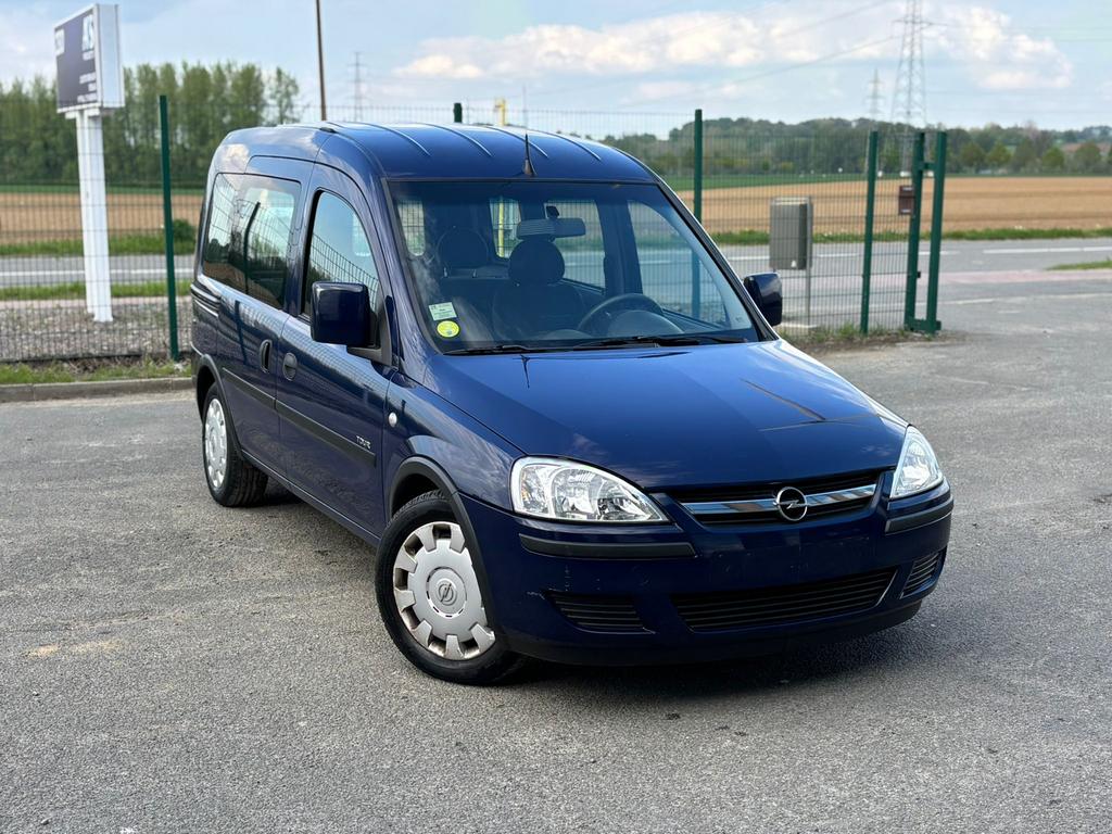 Opel Combo 1.4 essence lez ok, Auto's, Monovolume, Bedrijf, 5 deurs, 1368 cc