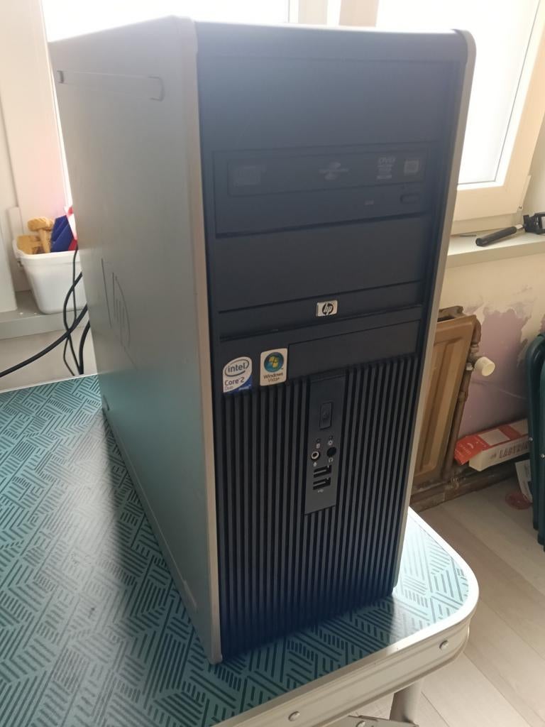 Oude refurbished pc (groen is kabel fout), Ophalen