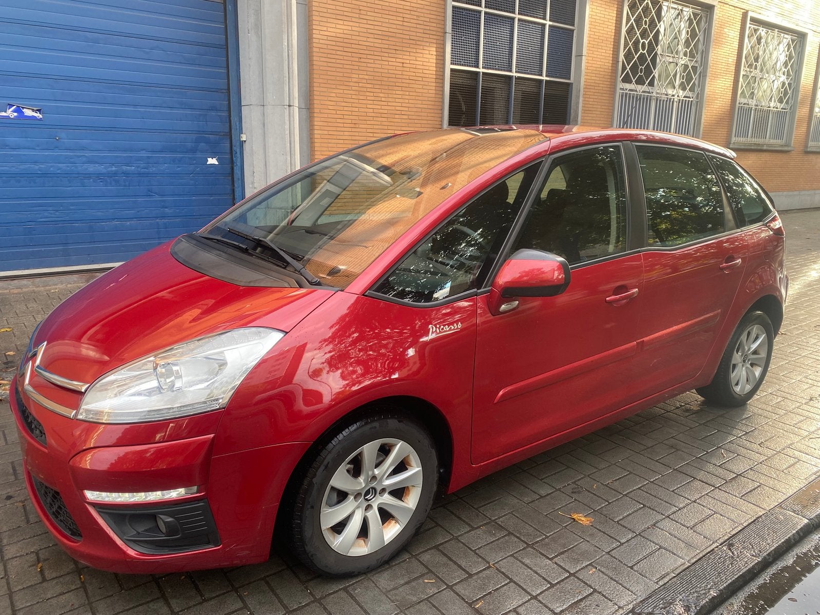 Citroen C4 Picasso 1.6 E-hdi * Export -Marchand *, Rouge, Euro 5, Achat, 82 kW