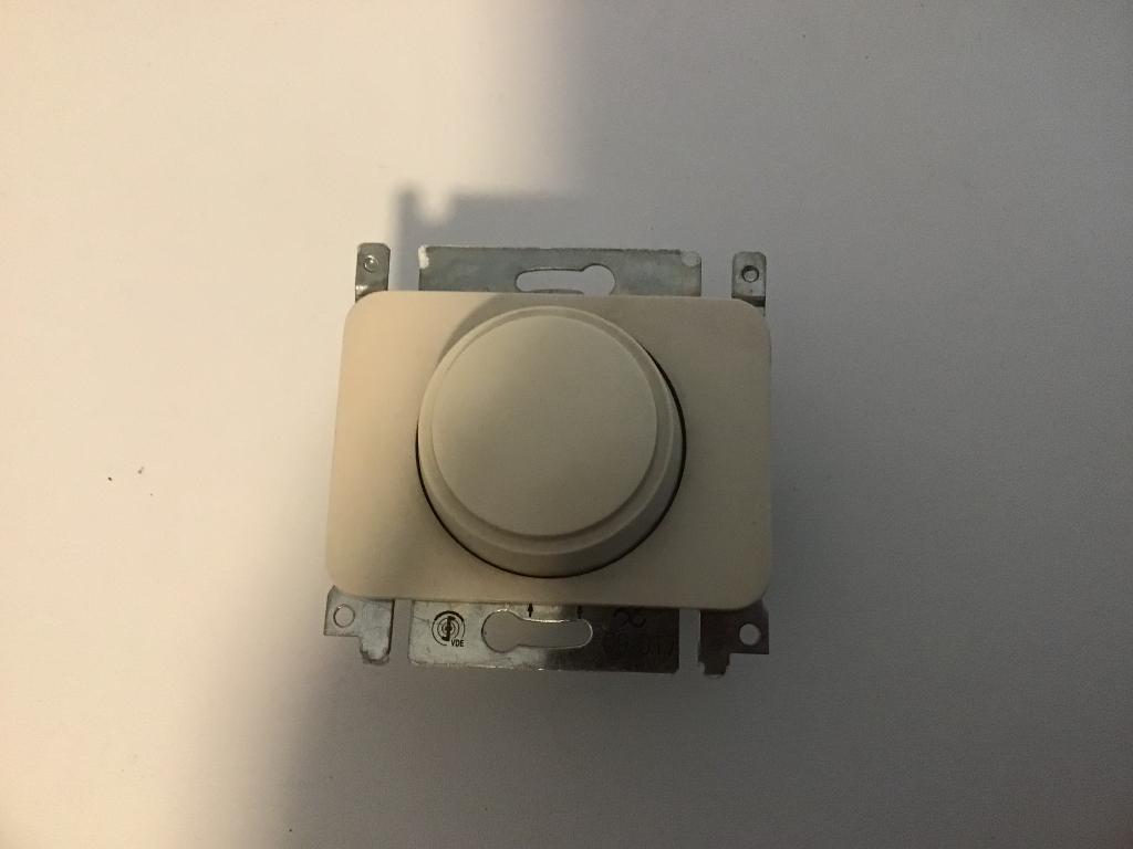 Dimmer Niko 09-017, Ophalen of Verzenden, Gebruikt, Schakelaar
