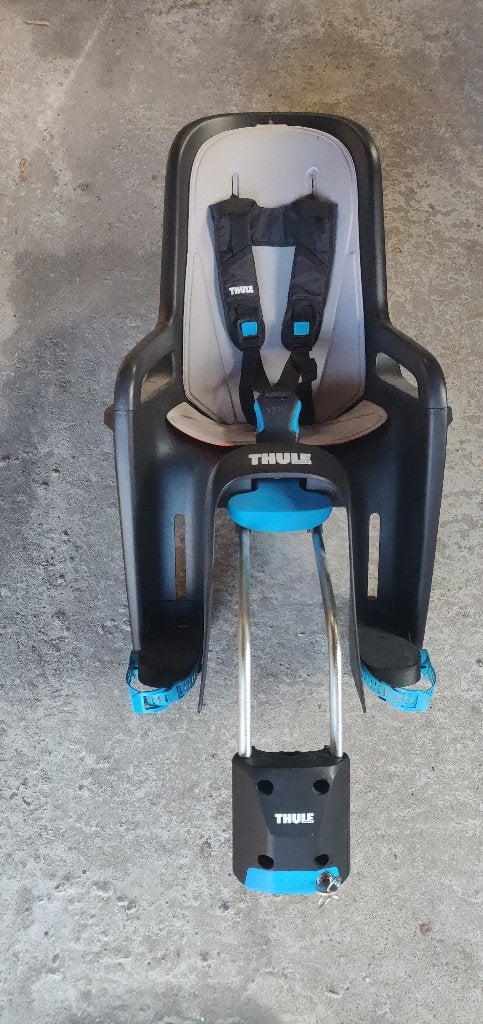 Thule RideAlong Fietsstoel, Fietsen en Brommers, Ophalen, Achterzitje, Voetsteuntjes, Zo goed als nieuw