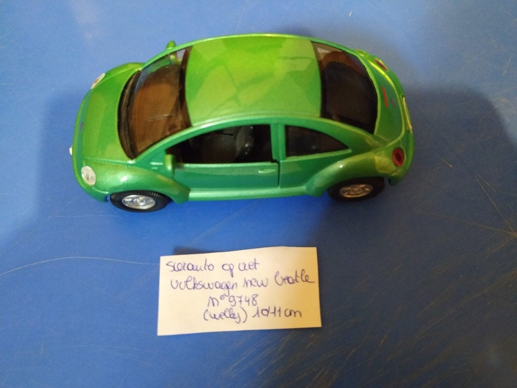 volkswagen new beatle schaal 10/11cm nieuw, Enlèvement ou Envoi, Neuf, Voiture